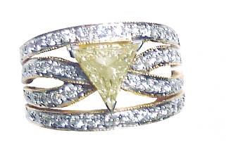 Trillian diamond ring